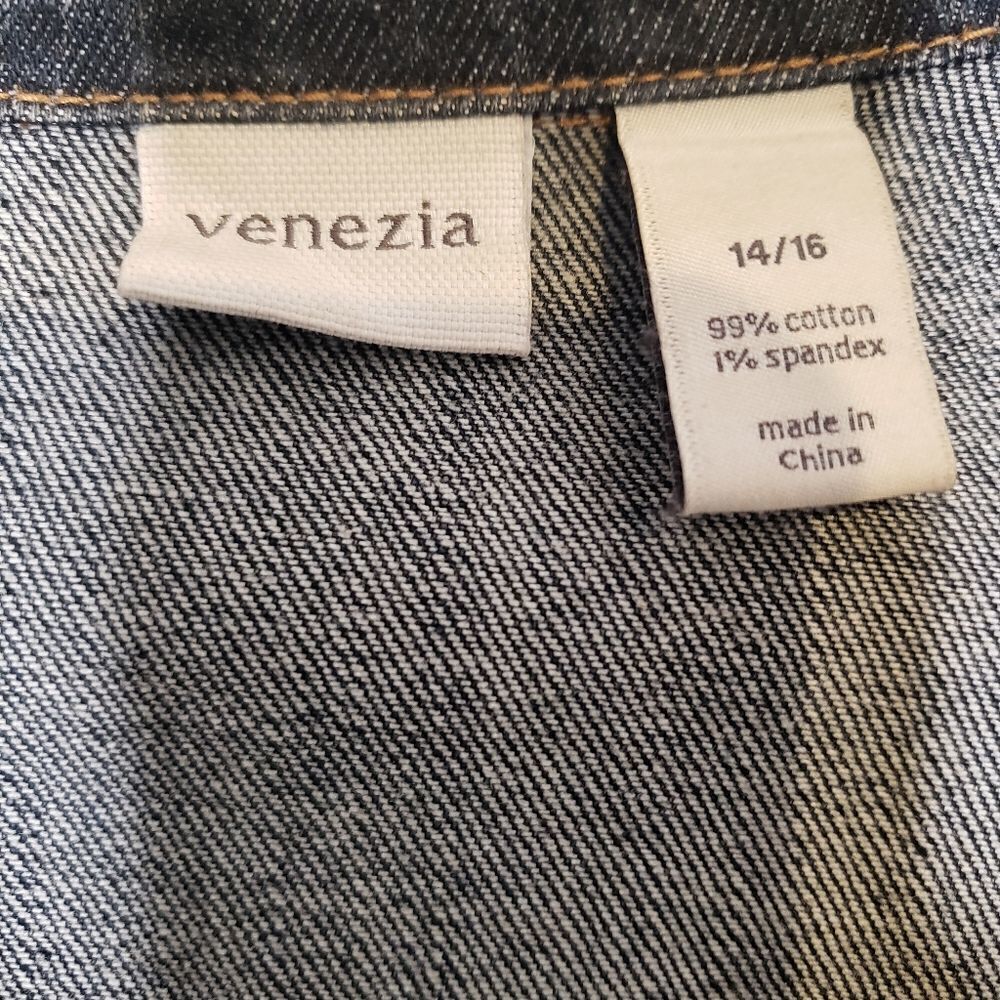 Venezia Jacket  - Picture 5 of 5